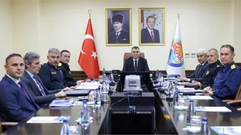 VALİ TOROS, ASAYİŞ VE GÜVENLİK TOPLANTISI YAPTI