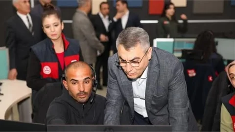 VALİ TOROS'TAN 112 ACİL MERKEZİNE ZİYARET