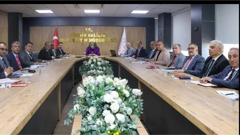 MÜDÜR FAZİLET DURMUŞ, KURUM BİRİM AMİRLERİYLE BİR ARAYA GELDİ