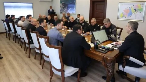 VALİ TOROS, İL SPOR GÜVENLİK KURUL TOPLANTISI YAPTI