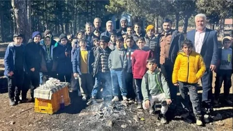 TARSUSLU HAFIZ ÖĞRENCİLER KARBOĞAZI"NDA PİKNİK YAPTI