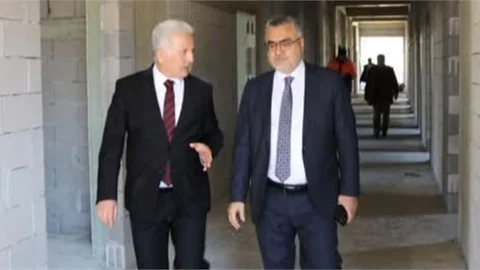 Mersin'e gelen Diyanet İşleri Başkan Yardımcısı Kadir Dinç, incelemelrde bulundu