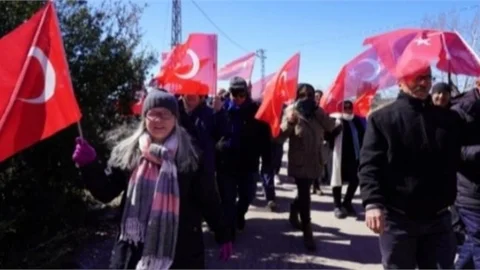 Toroslar'ın Zirvesi'nde 105 Yıl Sonra Milli Mücadele Ruhuyla Yürüdüler