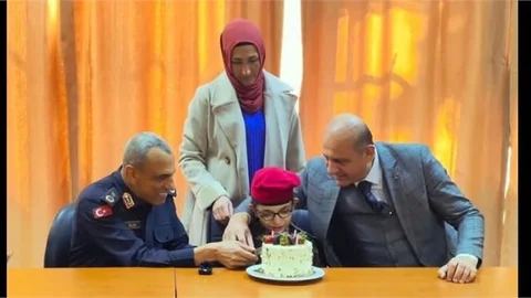 NESLİ NİDA NUR'UN DOĞUM GÜNÜ TARSUS İLÇE JANDARMA KOMUTANLIĞINDA KUTLANDI