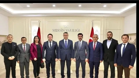 VALi TOROS'TA MHP MERSİN İL BAŞKANI ÖMER GÜRSOY "HAYIRLI OLSUN" ZİYARETİNDE BULUNDU