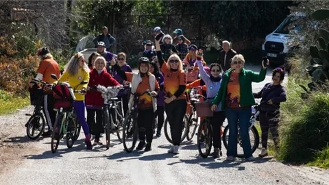 MERSİN BÜYÜKŞEHİR’DEN BİSİKLETLİ KADINLARA KAMP KEYFİ, DOĞA TURU