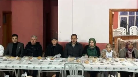 BAŞKAN SOFU, SARIKAVAKLI'LARLA İFTARDA BİRARAYA GELDİ