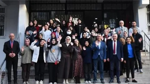 DUDU İREM TOROS, "KADIN ELİ DEĞMİŞ, BELLİ" ETKİNLİĞİNE KATILDI