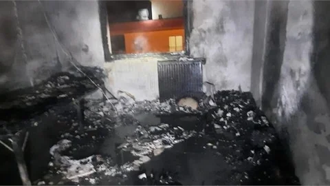 4. Katta Çıkan Yangın Mersin İtfaiyesinin Zamanında Müdahalesiyle Söndürüldü