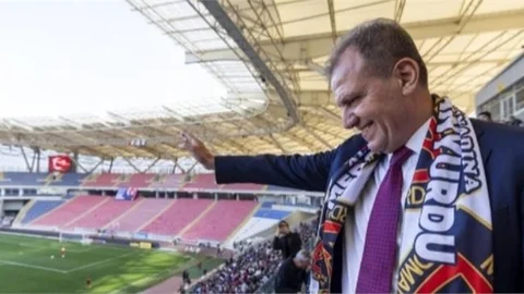 Başkan Seçer, Mersin idmanyurdu- Bucaspor maçını izledi