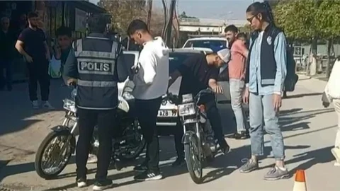 Tarsus’ta Asayiş Uygulaması: Aranan Şahıslar Yakalandı, Uyuşturucu ve Silah Ele Geçirildi