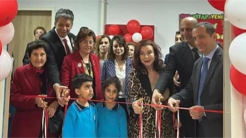 Tarsus'ta Akıl ve Zeka Oyunları Atölyesi ile Kütüphanesi Açıldı