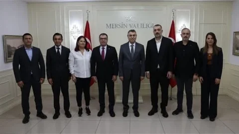 TSO BAŞKANI KOÇAK İLE TTB BAŞKANI TEKE'DEN VALİ TOROS'A HAYIRLI OLSUN ZİYARETİ