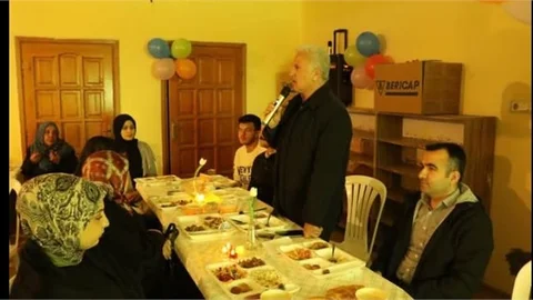 MÜFTÜ YIĞMAN, TOKİ EVLERİ KURAN KURSU'NDA DUZENLENEN İFTAR PROGRAMINA KATILDI