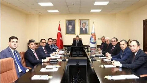 VALİ TOROS, DEĞERLENDİRME VE KOORDİNASYON TOPLANTISI YAPTI