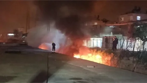 Tarsus'ta demiryolu hattı inşaat alanında yangın