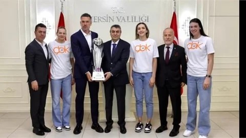 TÜRKİYE KUPASI ŞAMPİYONU ÇBK'DAN VALİ TOROS'A ZİYARET