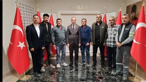 TARSUS KAYMAKAMI AKYÜZ'E MUHTARLARDAN ZİYARET