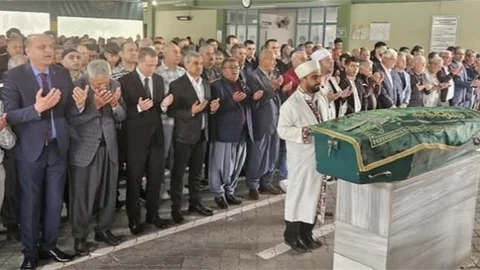 TARSUSLU ÖĞRETMEN DURMUŞ ALİ GÜLAL, SON YOLCULUĞUNA UĞURLANDI