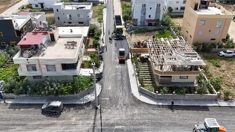 TARSUS BELEDİYESİ’NDEN SICAK ASFALT ATAĞI