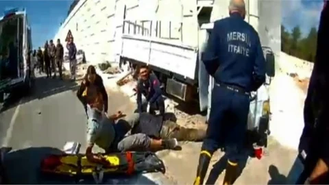 Erdemli’de Trafik Kazası: 1 Ölü, 3 Yaralı