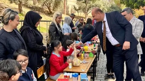 ÖGRENCİLER'DEN " KUŞ YUVASI YAPIMI ATÖLYESİ"