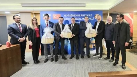 TARSUS TSO, "YENİ DÖNEMDE RUSYA İLE TİCARET FIRSATLARI" PANELİNE EV SAHİPLİĞİ YAPTI