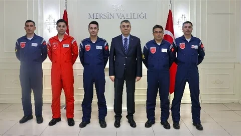 MERSİN VALİLİĞİ HİMAYESİNDEKİ TÜRK YILDIZLARININ GÖKYÜZÜ GÖSTERİSİ BUGÜN