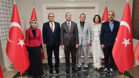 TARSUS TÜRKAV YÖNETİMİ'NDEN KAYMAKAM AKYÜZ'E ZİYARET