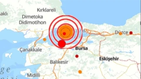 İSTANBUL'DA 6,2 BÜYÜKLÜĞÜNDE DEPREM