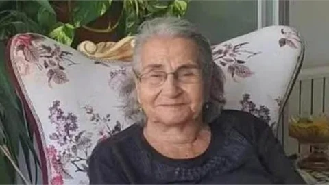 CHP TARSUS KADIN KOLLARI BAŞKANI FİGEN ACIYİYEN'İN ANNESİ VEFAT ETTİ