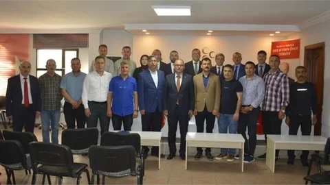 GENEL BAŞKAN KORKMAZ 'DAN, MHP TARSUS İLÇE TEŞKİLATI'NA ZİYARET
