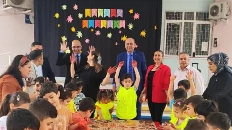 TARSUS'TA "BOYAMA ŞENLİĞİ"