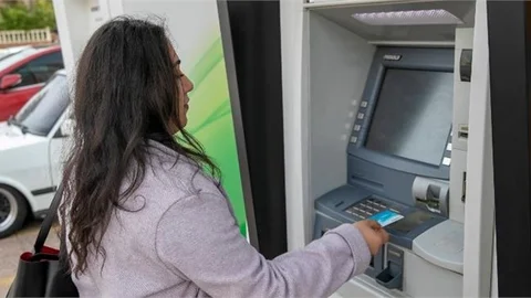 BÜYÜKŞEHİR HALK KART VE ÖĞRENİM YARDIMI ÖDEMELERİNİ HESAPLARA YATIRDI