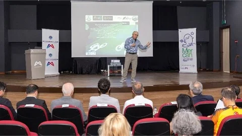 BÜYÜKŞEHİR ÖNCÜLÜĞÜNDE ‘BİSİKLETLİ TURİZM KAPASİTE GELİŞTİRME ÇALIŞTAYI’ DÜZENLENDİ