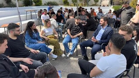 SEKTÖR KAMPÜSTE: GENÇLER VE SEKTÖR TEMSİLCİLERİ BULUŞTU