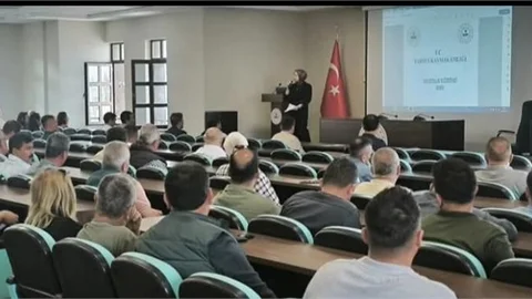 TARSUS'TA MUHTARLAR BİLGİLENDİRİLDİ