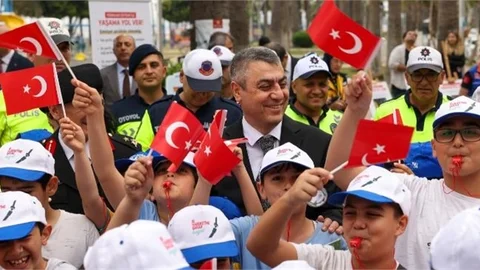 VALİNTOROS, “KARAYOLU TRAFİK HAFTASI ETKİNLİĞİ” NE KATILDI