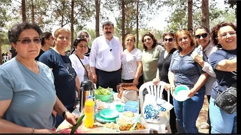 ANNELER GÜNÜ TOROSLAR’DA COŞKUYLA KUTLANDI