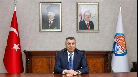 Vali Toros'tan Anneler Günü Mesajı