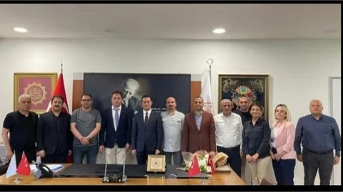 MÜDÜR EKİCİ'DEN, PROF. DR BALLI'YA "HAYIRLI OLSUN " ZİYARETİ