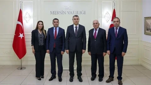 VALİ TOROS, SOSYAL GÜVENLİK KURUMU İL MÜDÜRÜ ALİ KOÇ VE BERABERİNDEKİ HEYETİ KABUL ETTİ