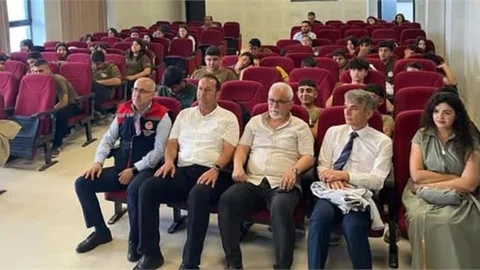 Tarsus'ta "Gıda Güvenilirliği ve Bilinçli Su Tüketimi Eğitimi" Düzenlendi