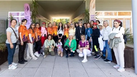 BÜYÜKŞEHİR FARKINDALIKLA KADIN SAĞLIĞINA IŞIK TUTUYOR