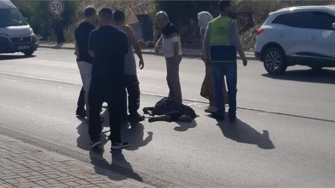 AYDINCIK'TA MİNİBÜS'ÜN ÇARPTIĞI YAYA HAYATINI KAYBETTİ