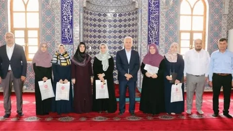 MERSİN'DE KUR'AN-I KERİM'İ GÜZEL OKUMA YARIŞMASI DÜZENLENDİ