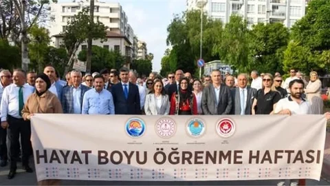 MERSİN'DE "HAYAT BOYU ÖĞRENME HAFTASI" KORTEJ YÜRÜYÜŞÜ