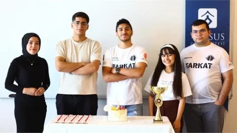 TARSUS ÜNİVERSİTESİ TEKNOLOJİ TAKIMI YAPAY ZEKA YARIŞMASINDA 1. OLDU