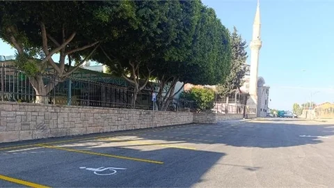 Tarsus Şehir Mezarlığı Otoparkı Hizmete Girdi