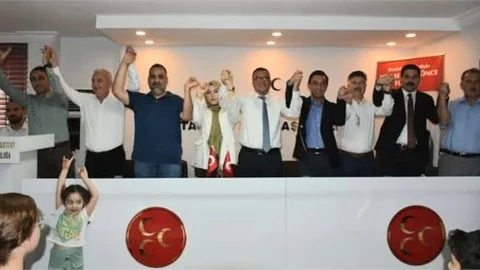 TARSUS MHP AİLESİ BAYRAMLAŞTI
